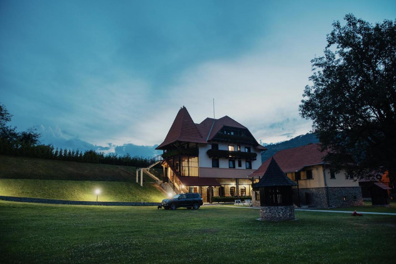 Villa Gherman Salciua de Jos ภายนอก รูปภาพ